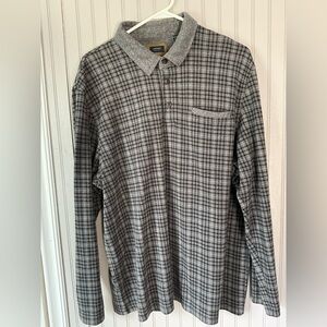 Gray Plaid Men's XXL Pullover Shirt. Soft. Good Preloved condition.
